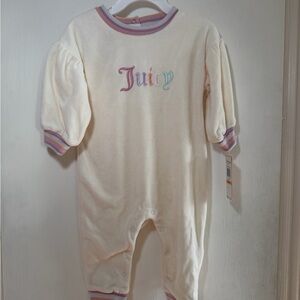 Juicy Couture Baby Ivory White Velour One Piece Onesie Size 12 months